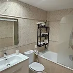 Acogedor Con Terraza Y Vistas Al Jardin Appartement