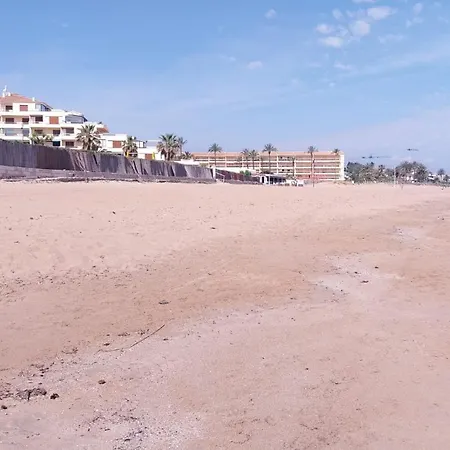 Acogedor Con Terraza Y Vistas Al Jardin Appartement Dénia