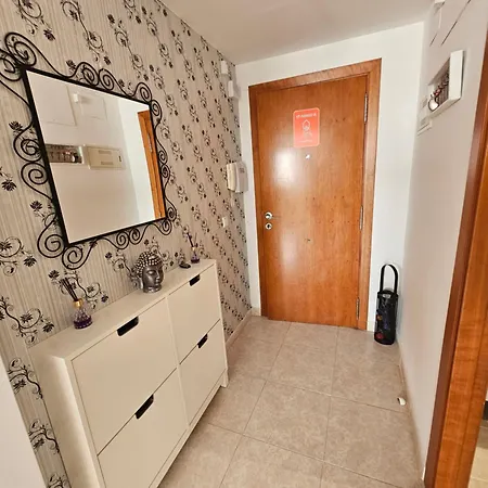 Apartment Acogedor Con Terraza Y Vistas Al Jardin Denia